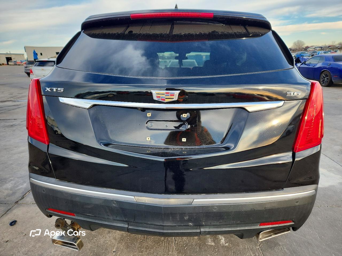 Cadillac XT5 2017