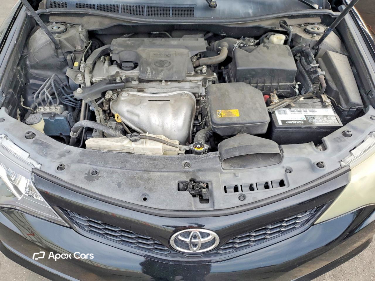 Toyota Camry 2014