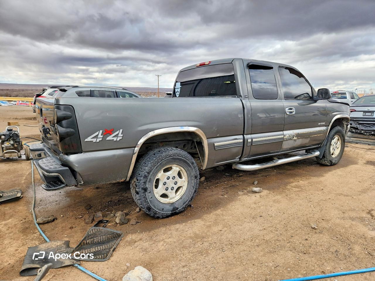 Chevrolet Silverado 2001