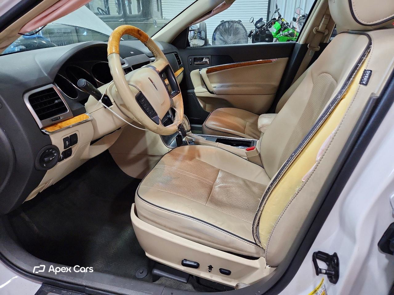 Lincoln MKZ 2012