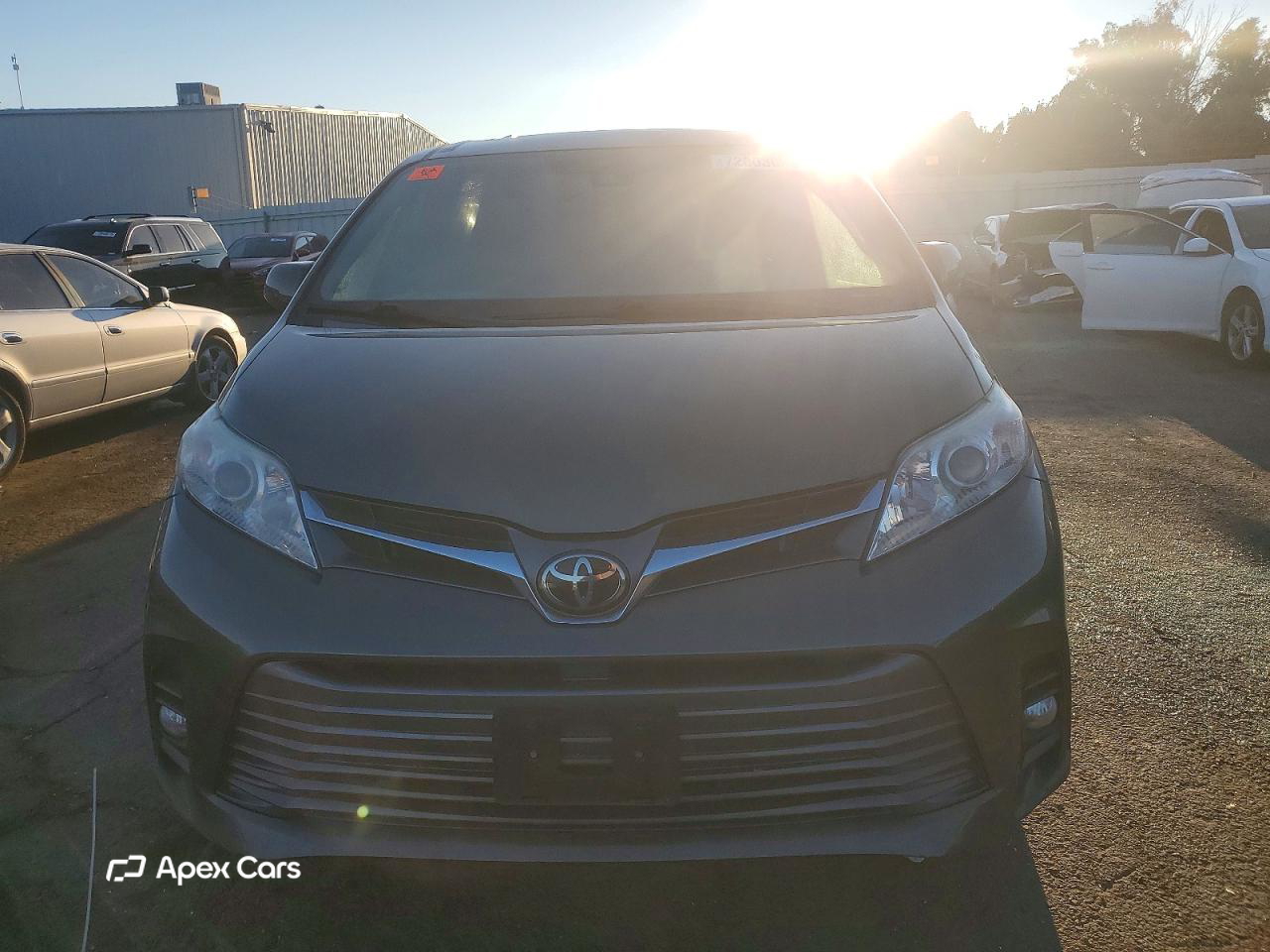 Toyota Sienna 2020