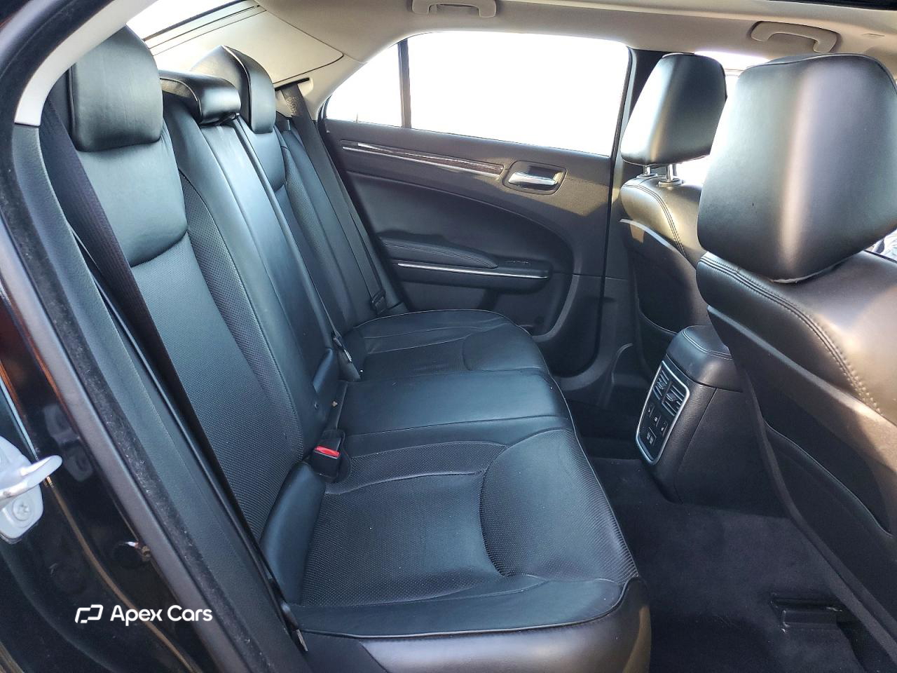 Chrysler 300C 2017