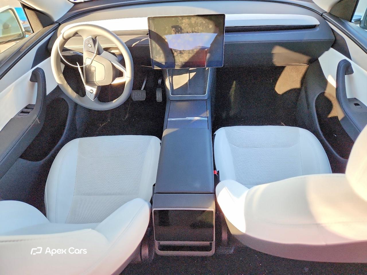 Tesla Model Y 2026