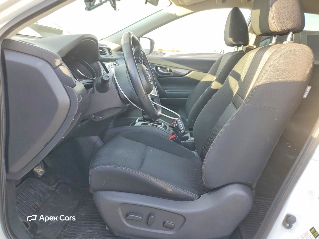 Nissan Rogue 2020