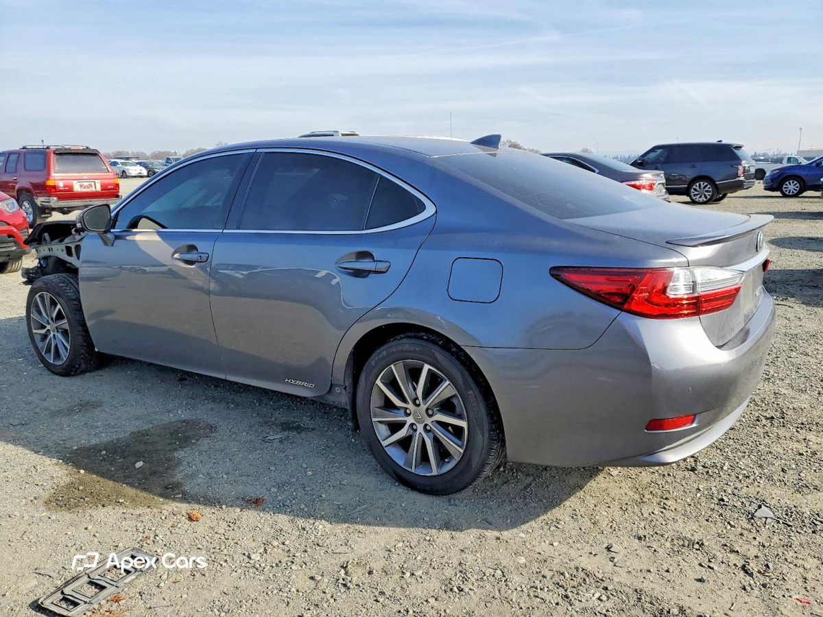 Lexus ES 2016