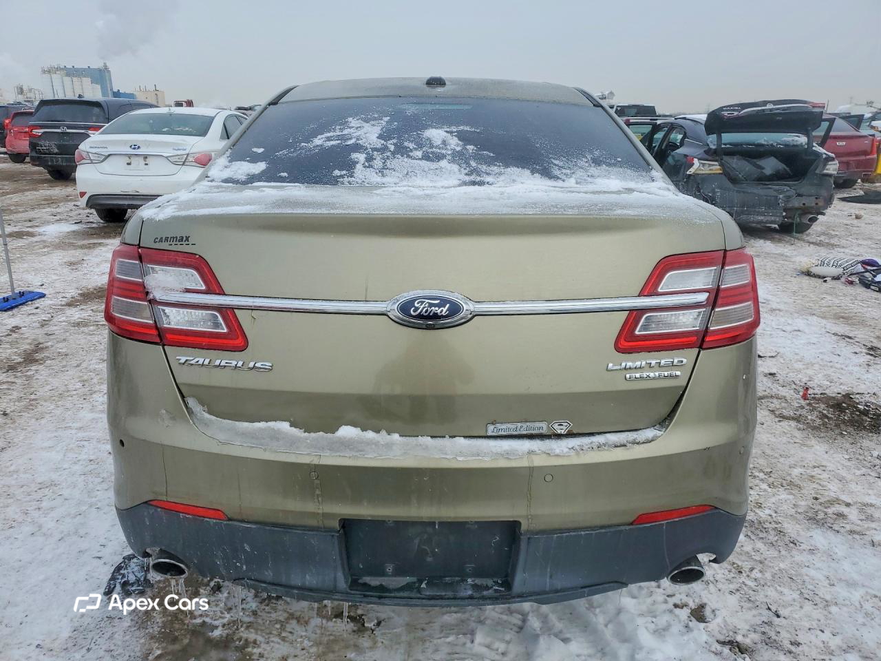 Ford Taurus 2013
