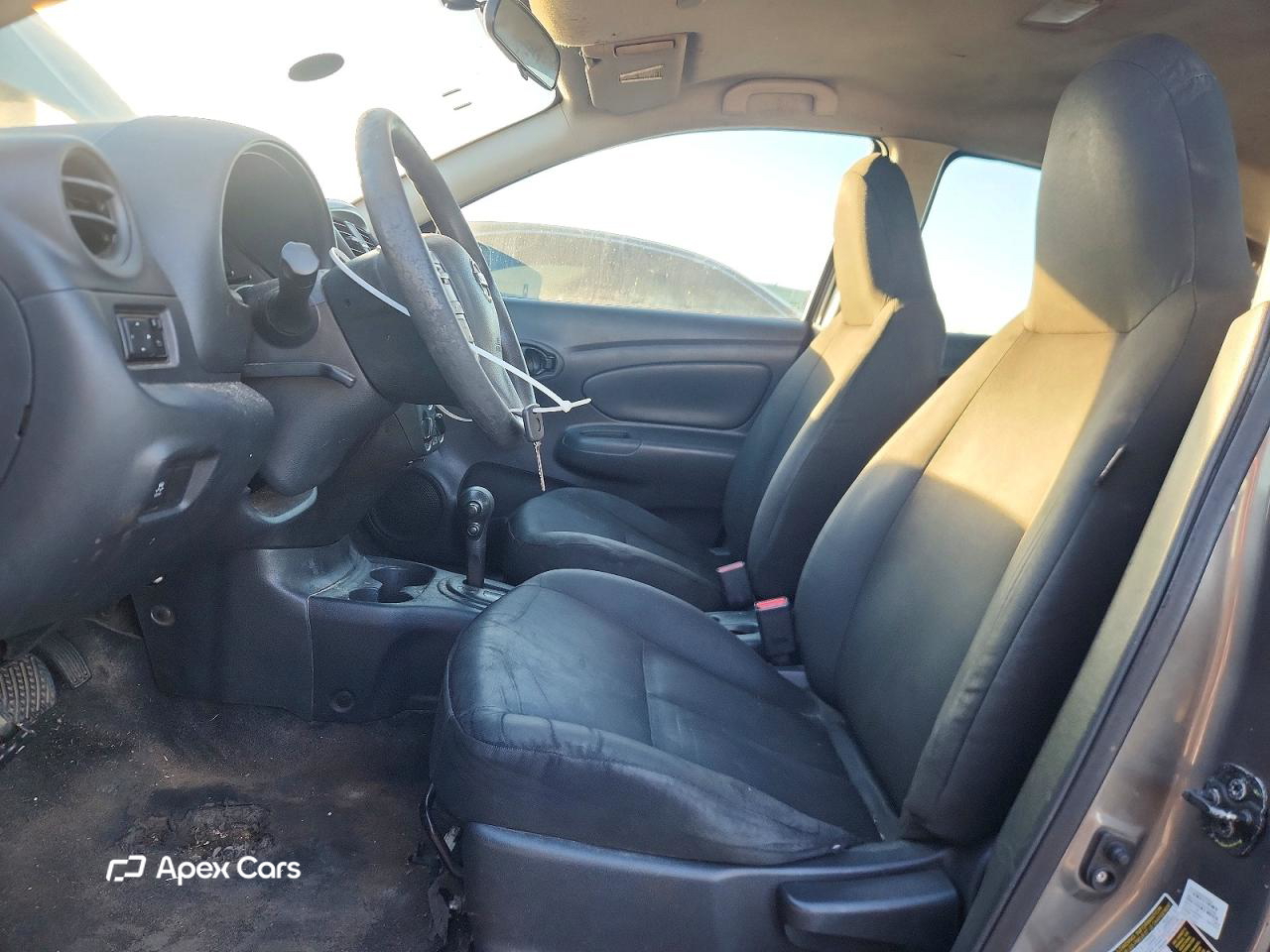 Nissan Versa 2016