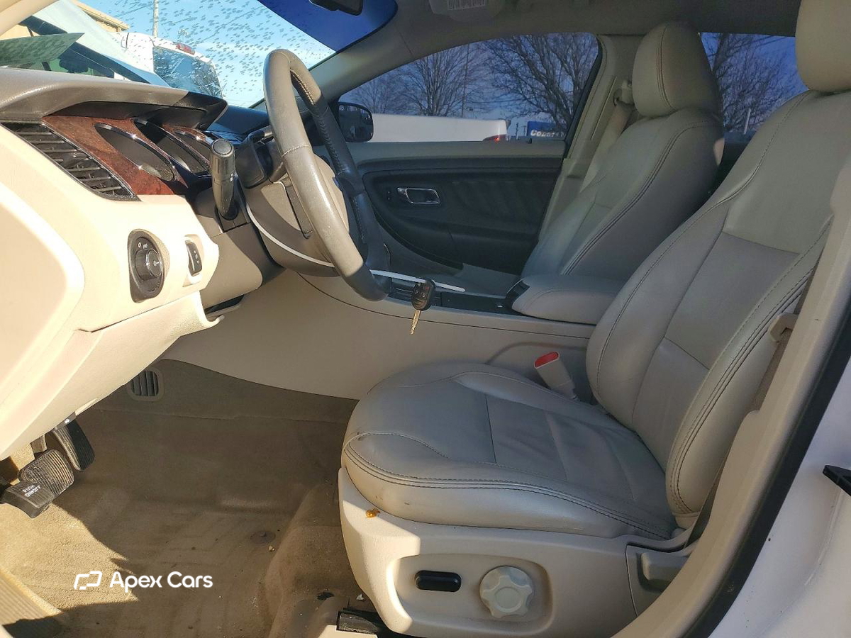 Ford Taurus 2012