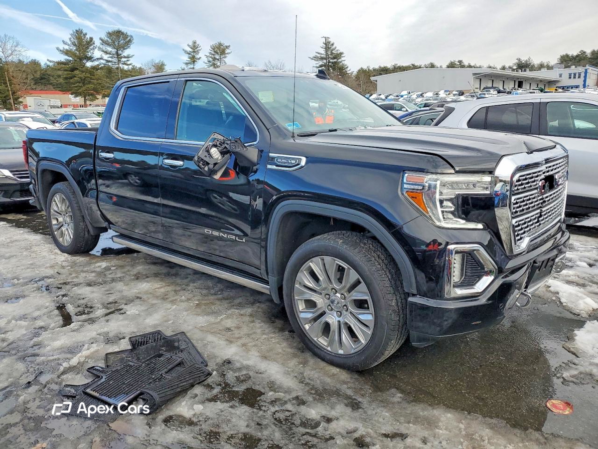 GMC  2022