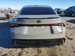 Lexus IS 2025