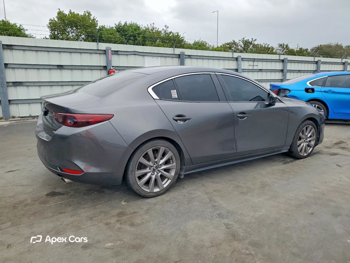 Mazda 3 2019