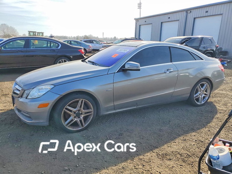 Mercedes-Benz E-klasse 2012 - Image 1 of 12