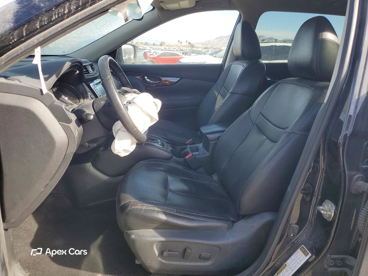 Nissan  2020