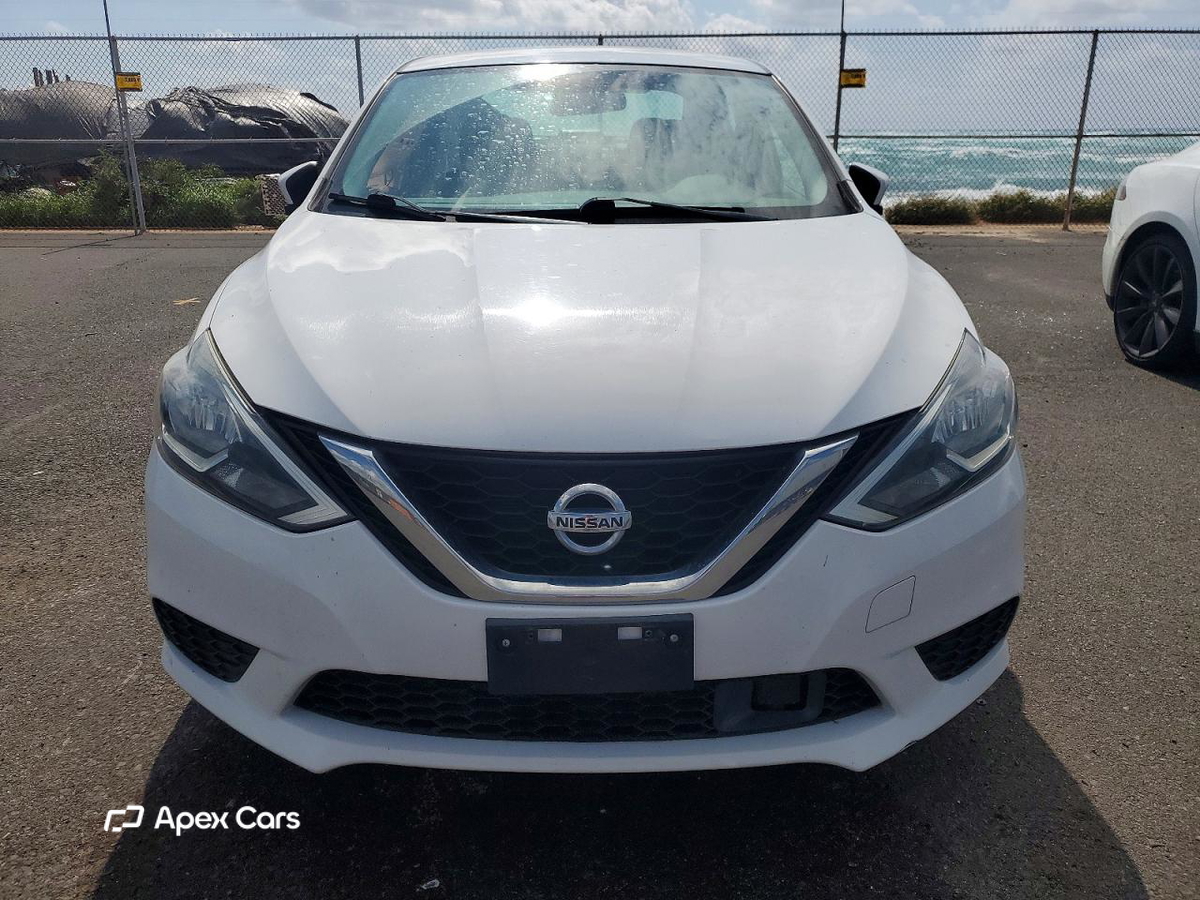 Nissan Sentra 2018