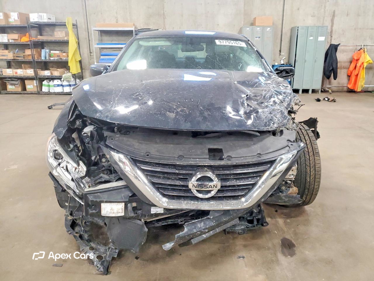 Nissan Altima 2017