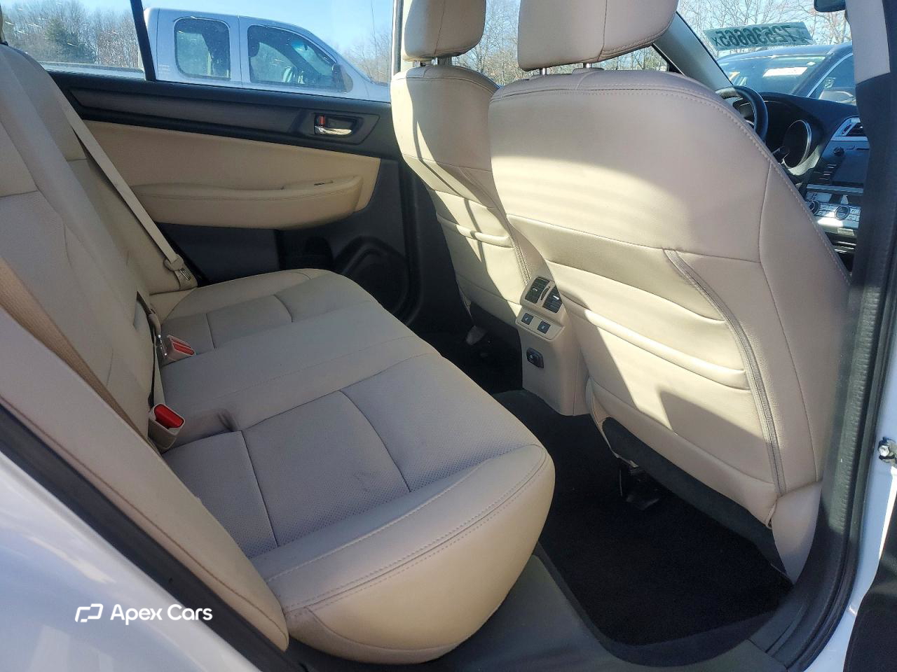 Subaru Legacy 2016