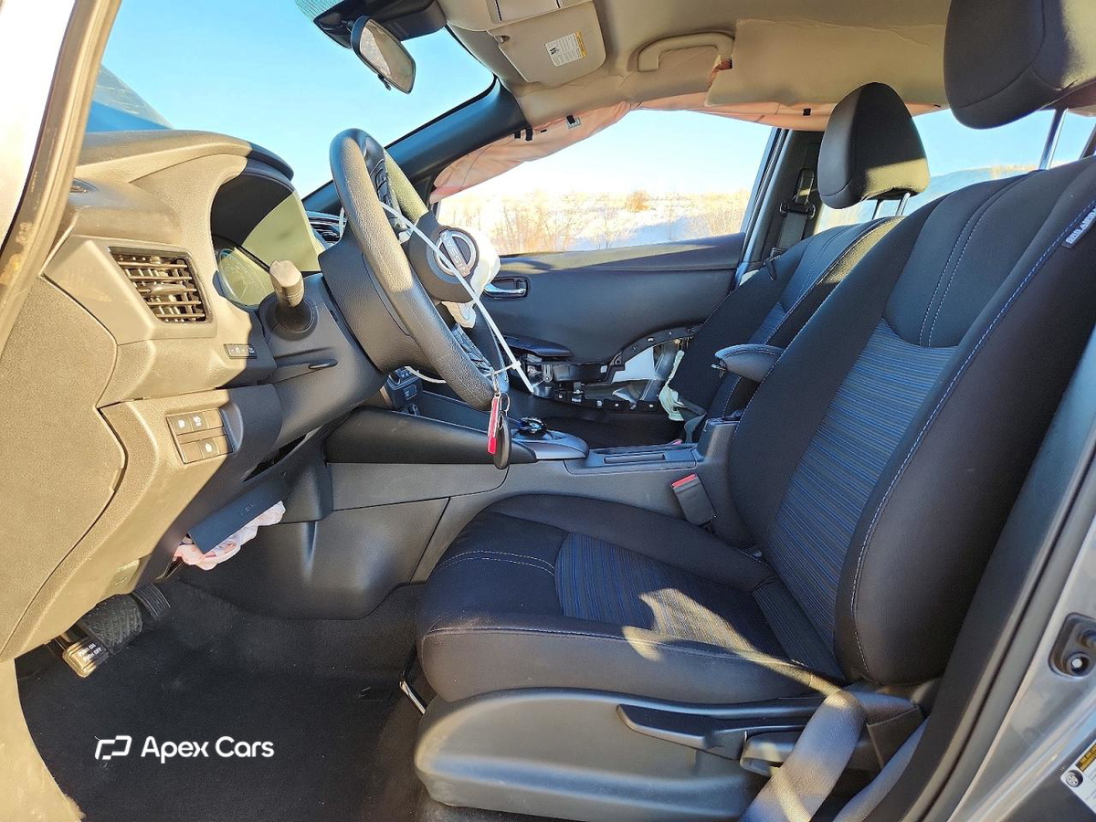 Nissan Leaf 2025