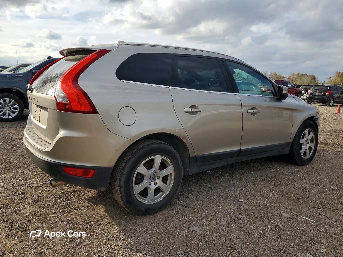 Volvo XC60 2012