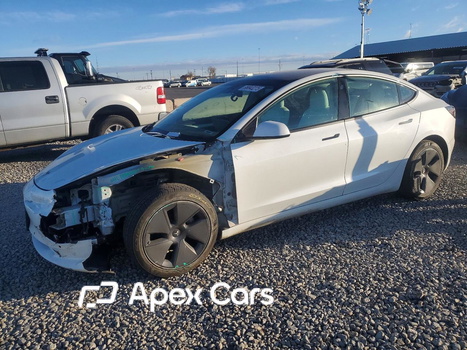 Tesla Model 3 2021 - Image 1 of 13