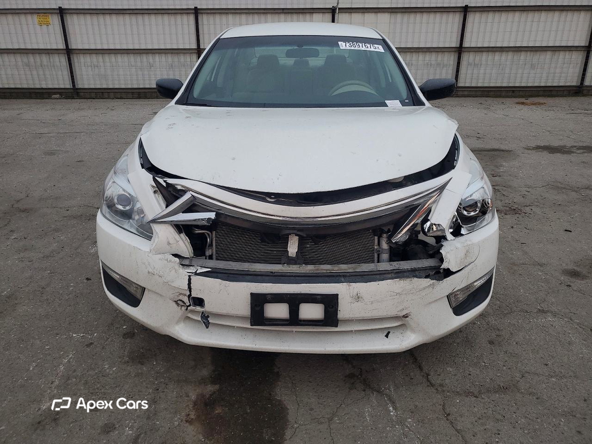 Nissan Altima 2015
