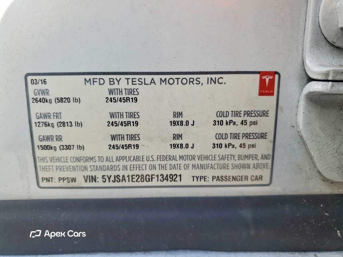 Tesla Model S 2016