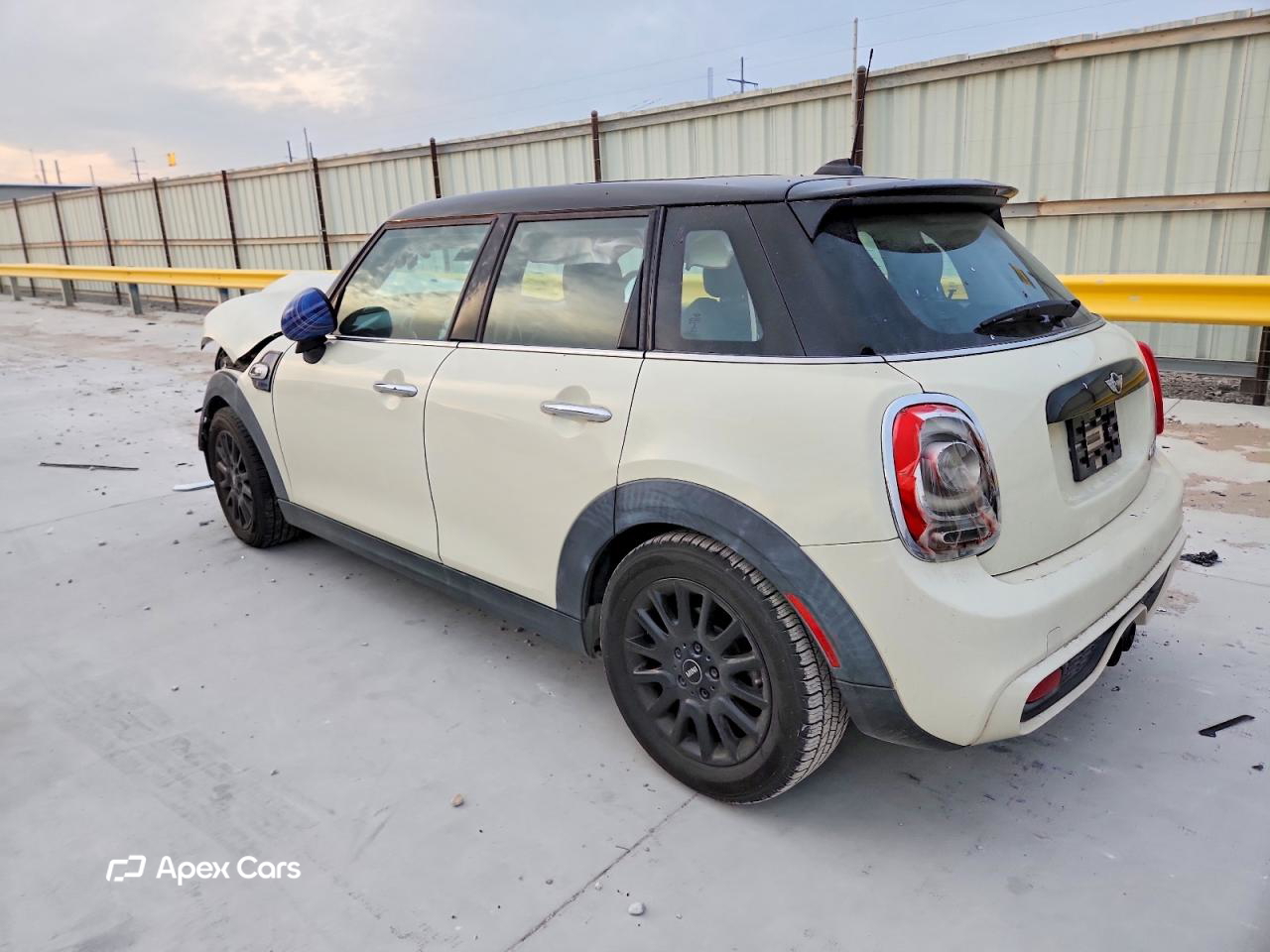MINI Cooper 2015