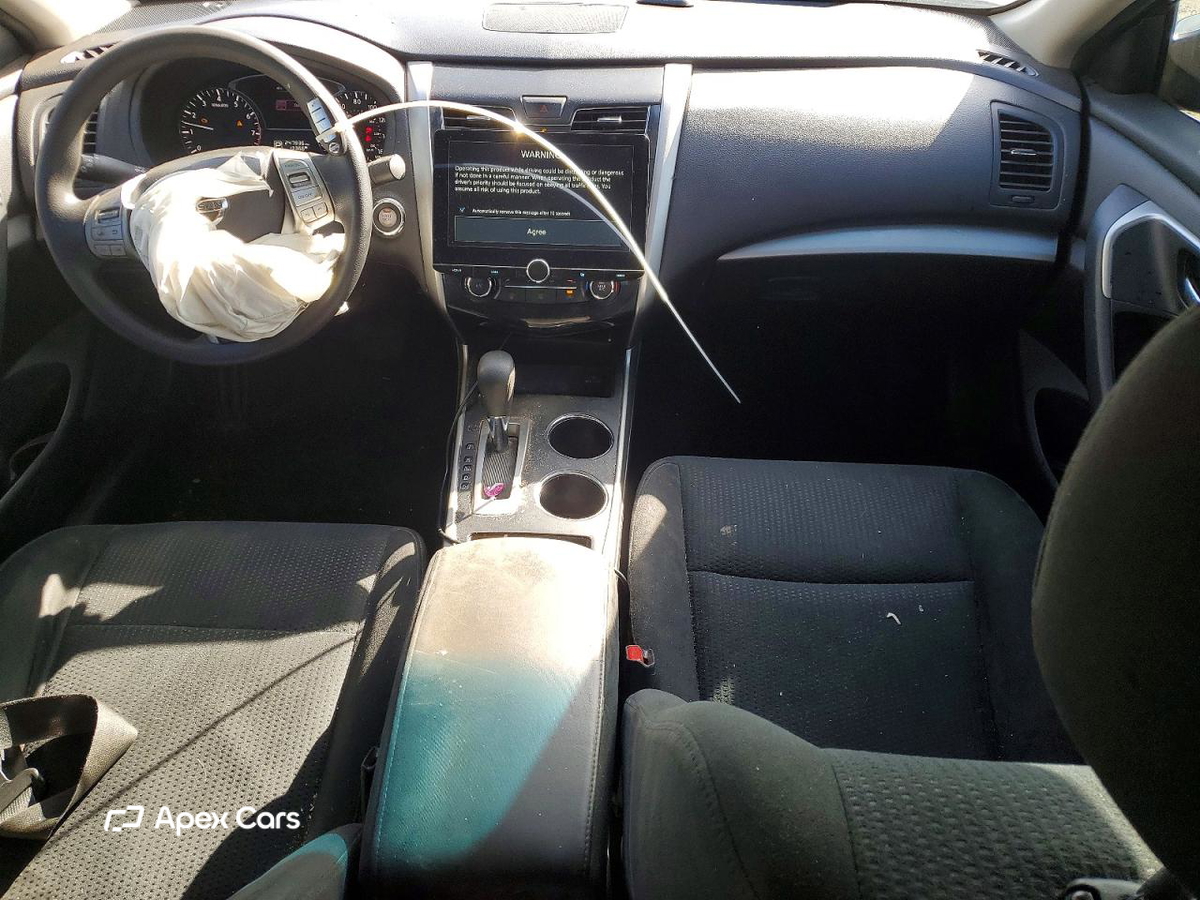 Nissan Altima 2015