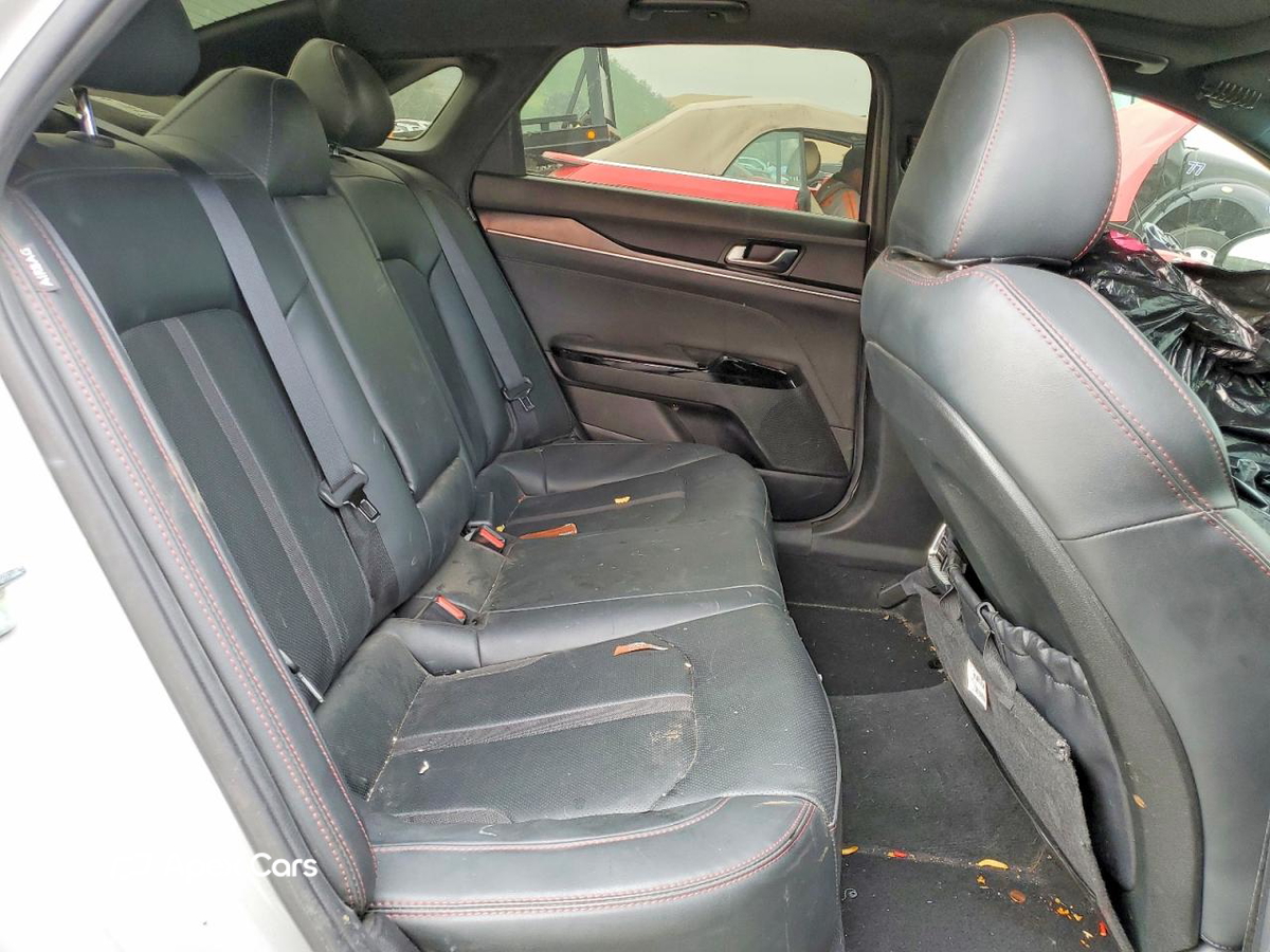 Kia K5 2024