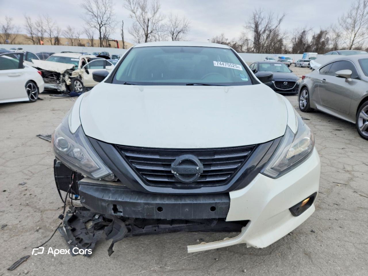 Nissan Altima 2018