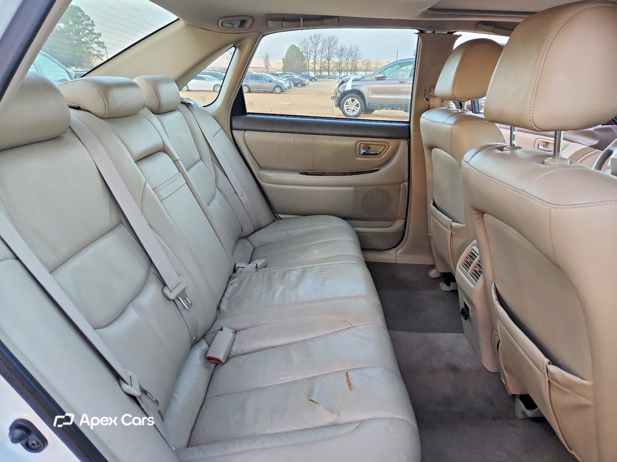 Toyota Avalon 2003