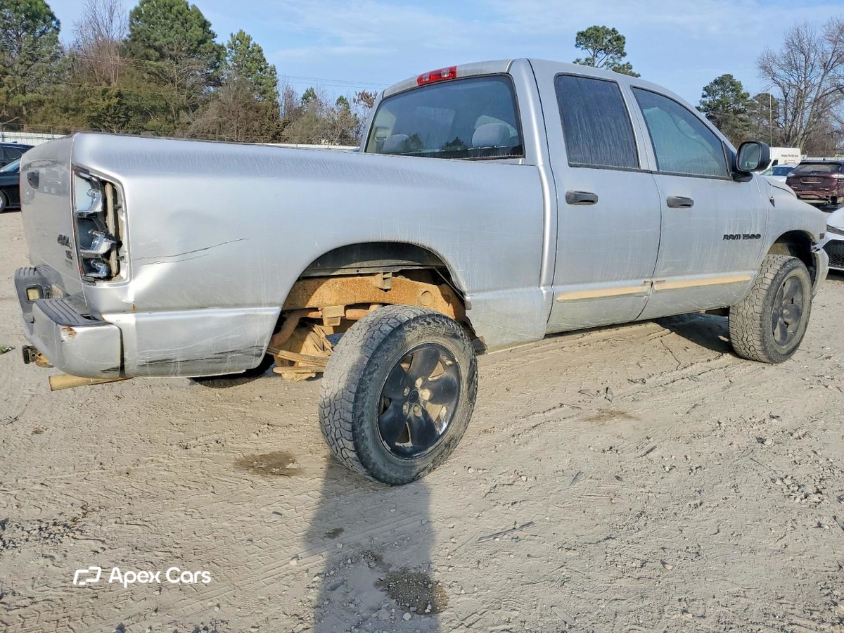 Dodge RAM 2004