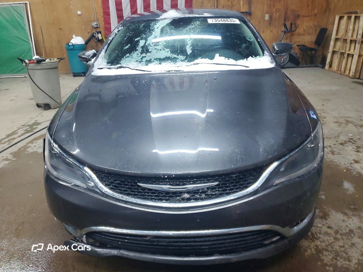 Chrysler 200 2015