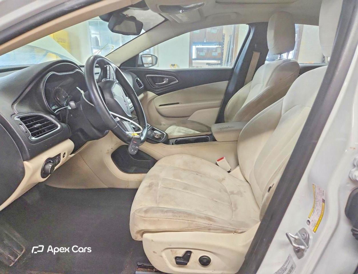 Chrysler 200 2015