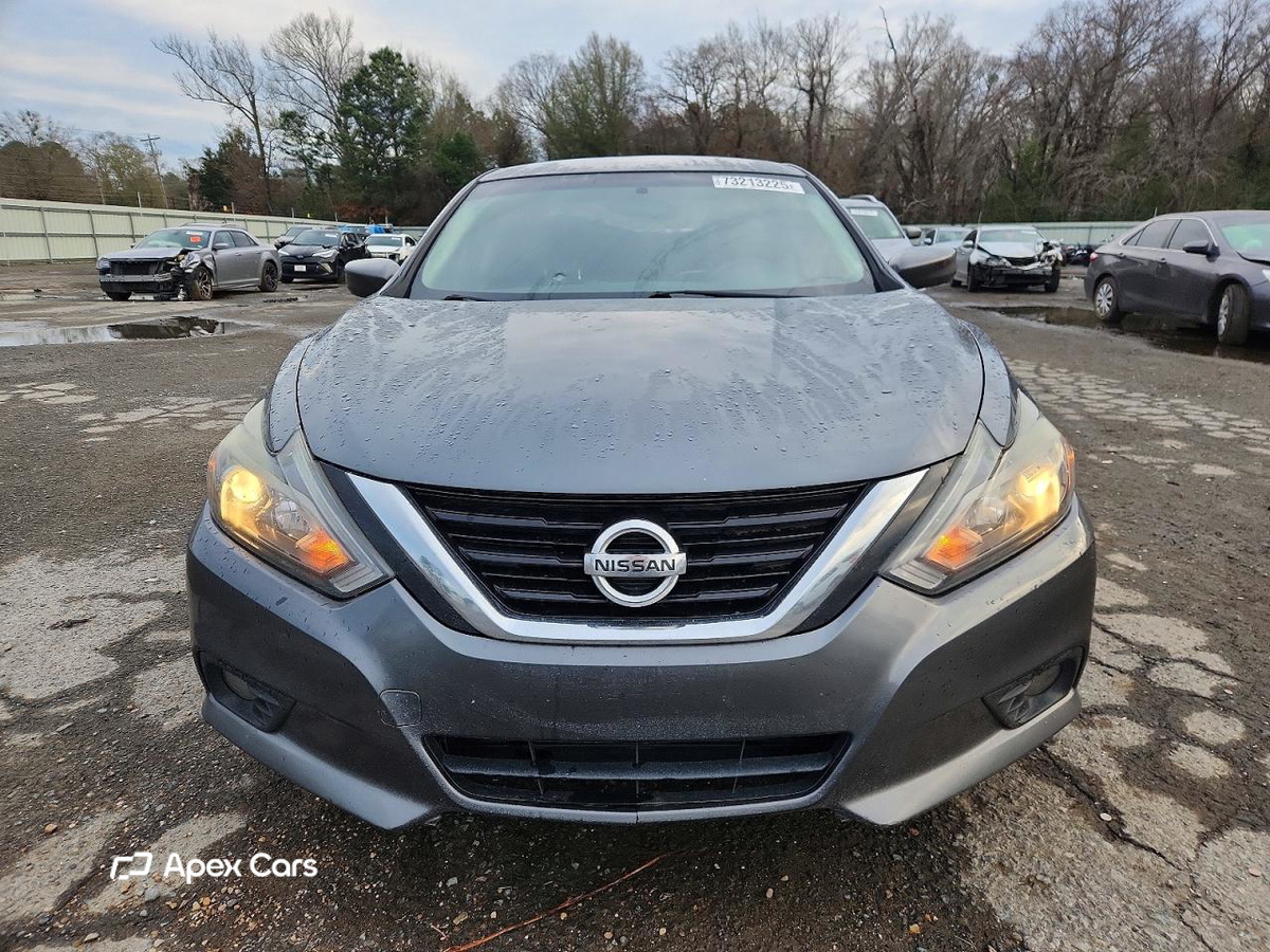 Nissan Altima 2018
