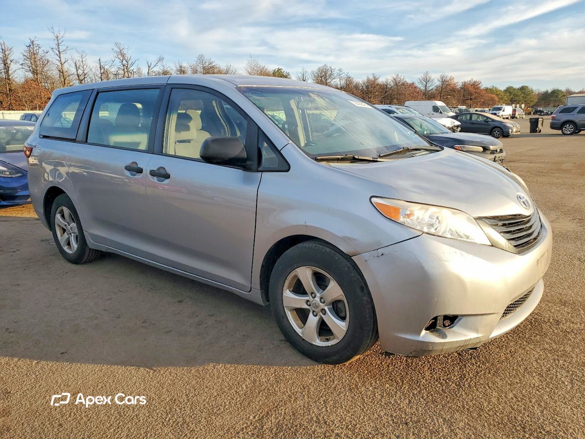 Toyota Sienna 2015
