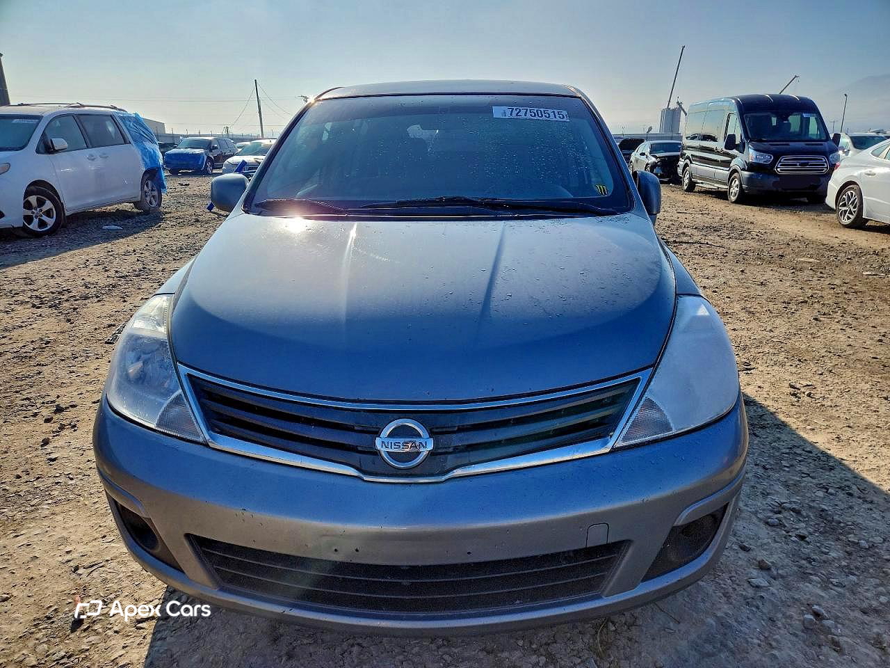 Nissan Versa 2012