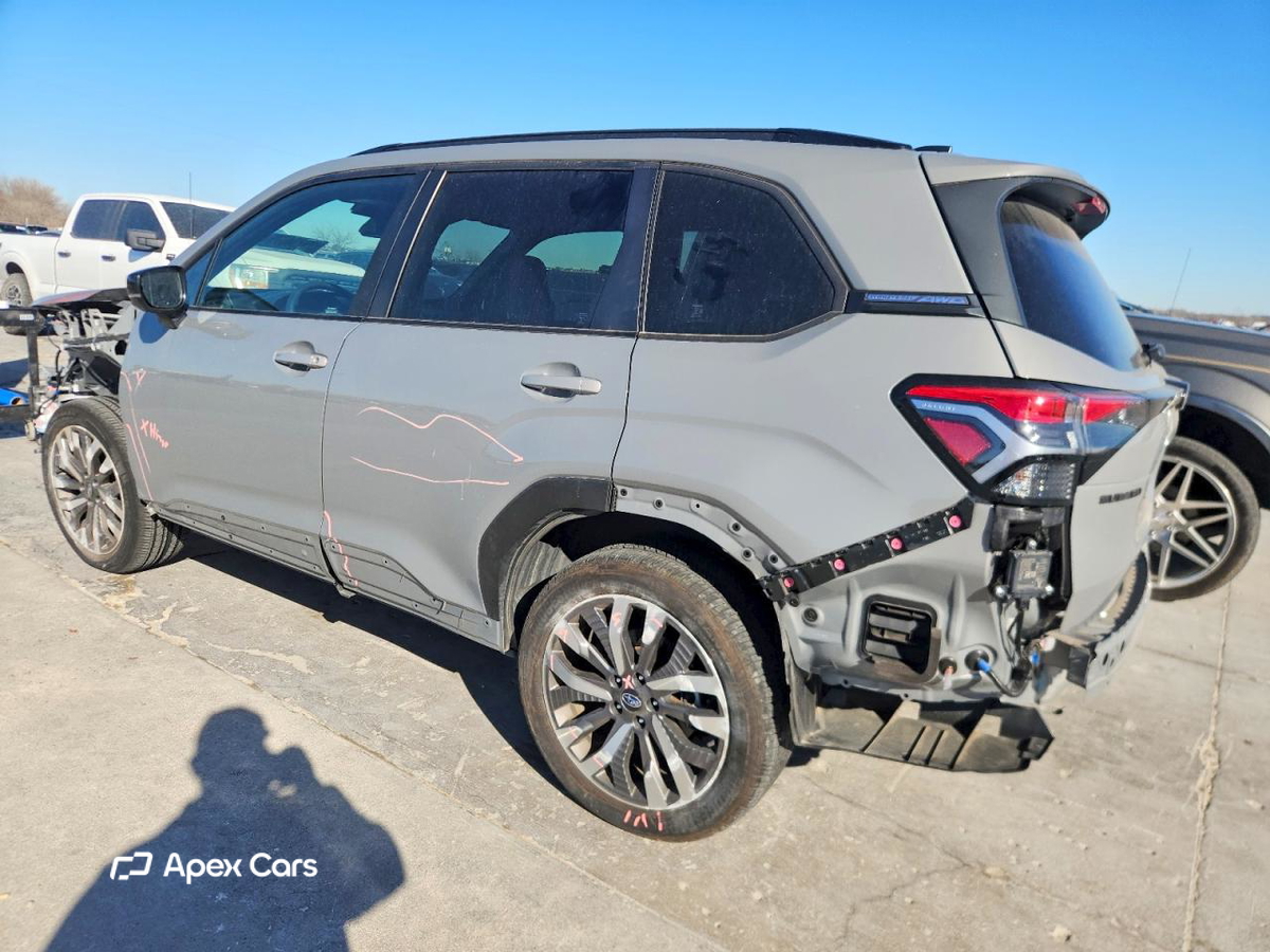 Subaru Forester 2025