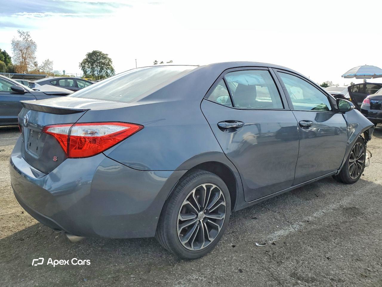 Toyota Corolla 2015