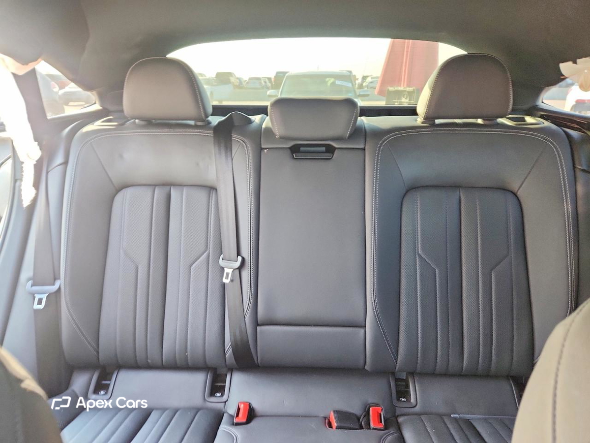 Audi Q8 2024