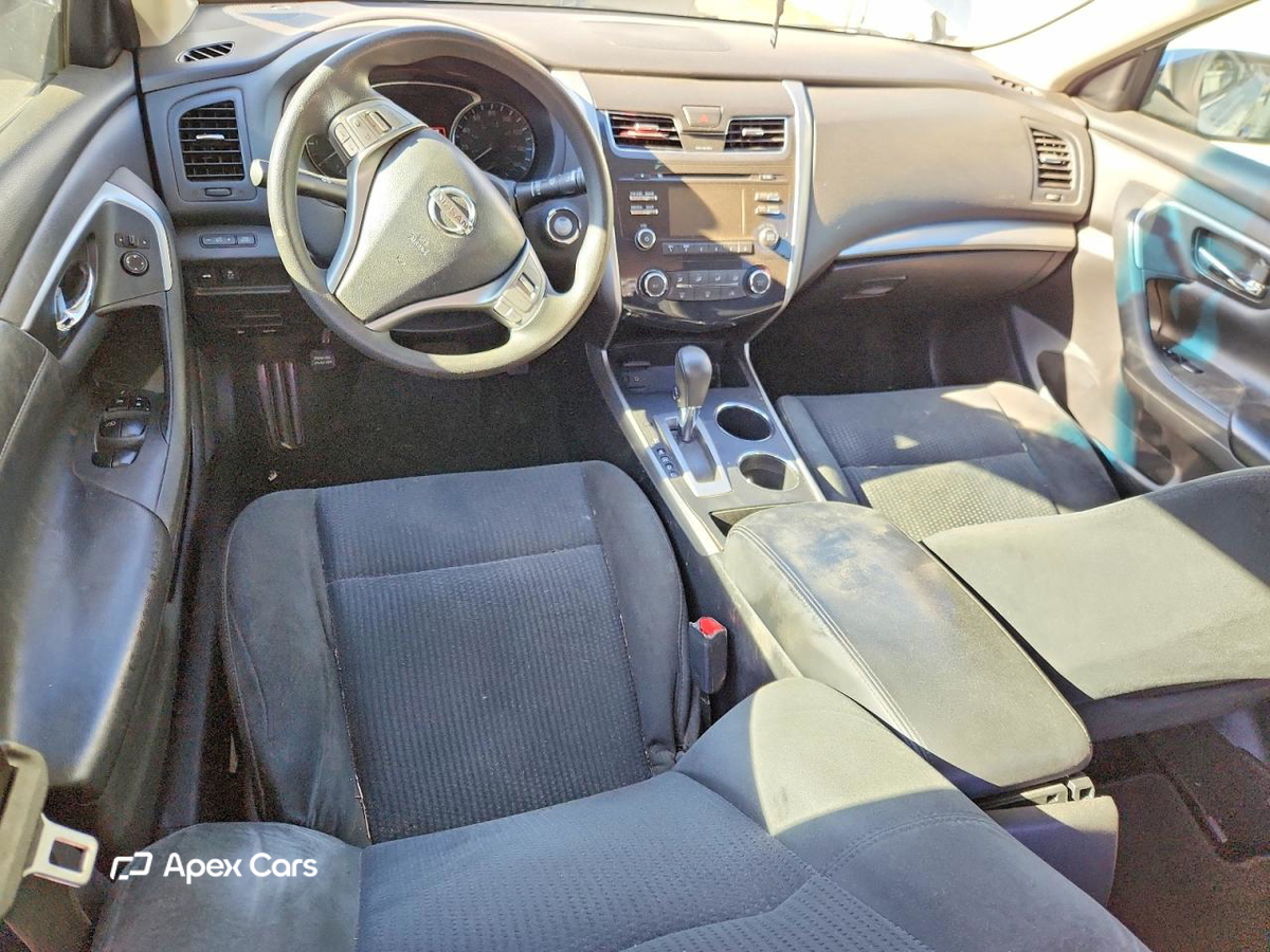 Nissan Altima 2015