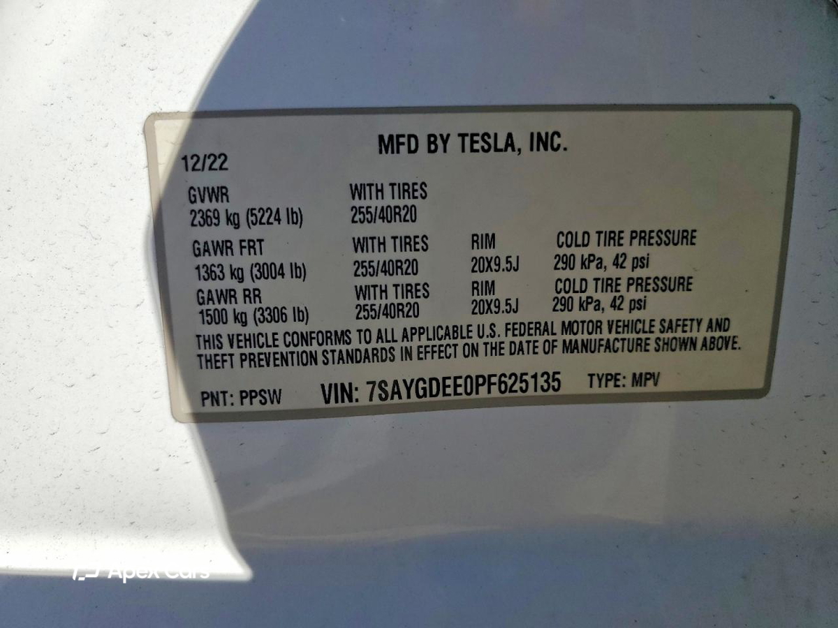 Tesla Model Y 2023