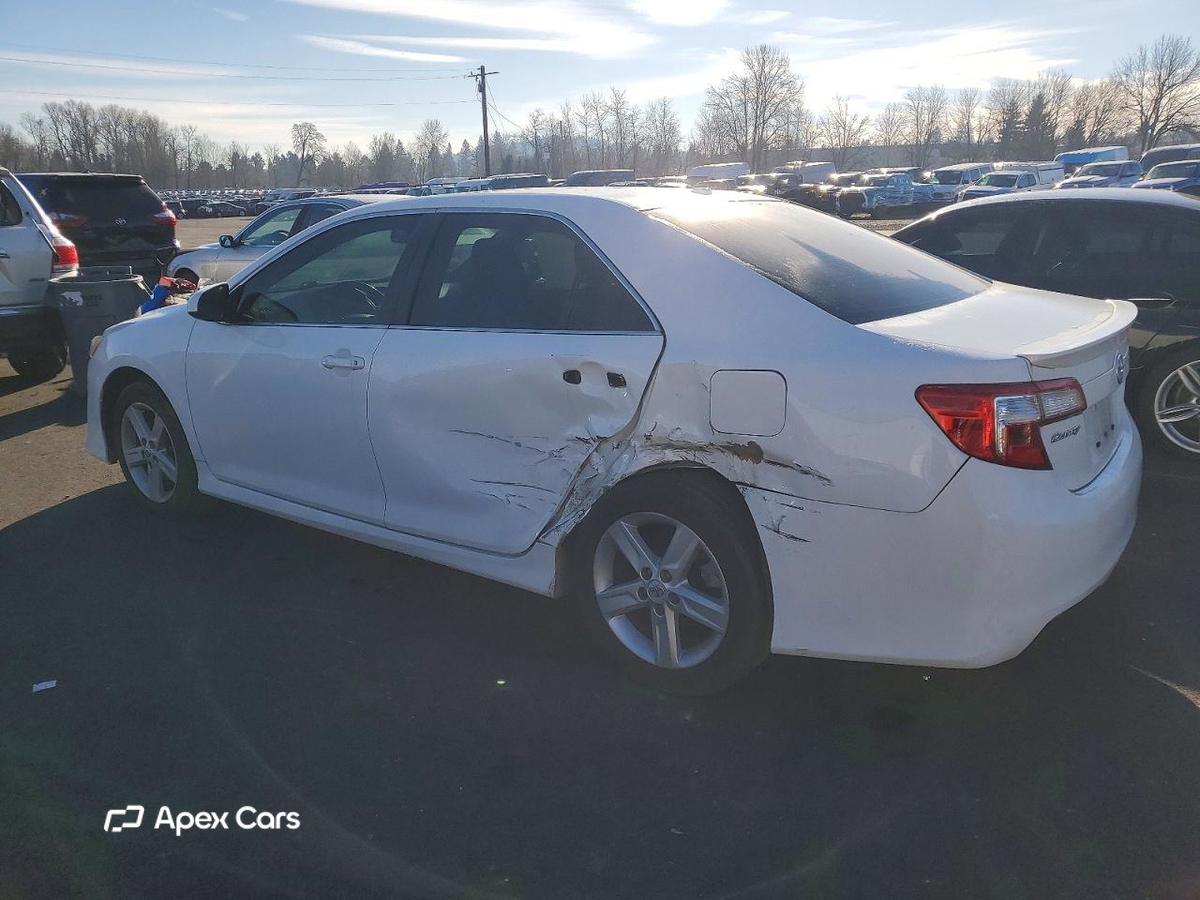 Toyota Camry 2012