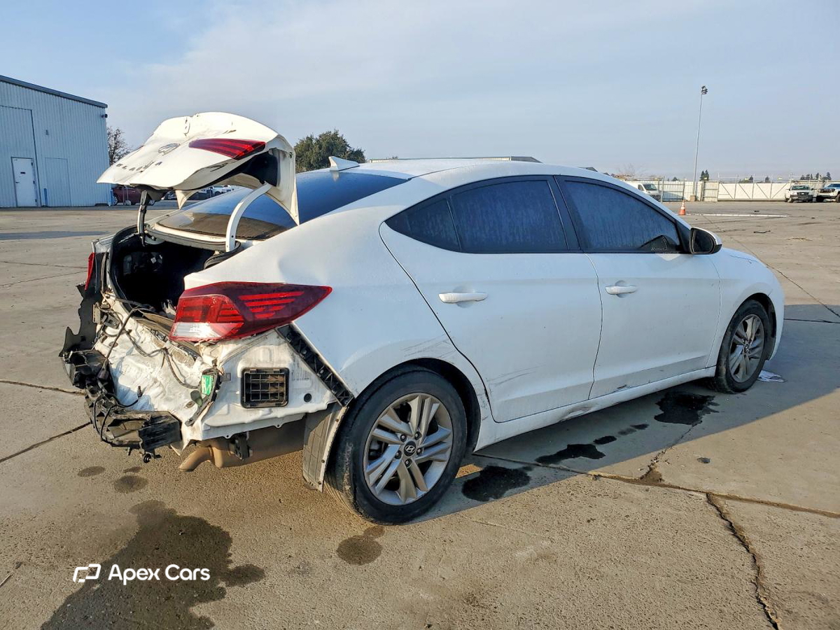 Hyundai Elantra 2020