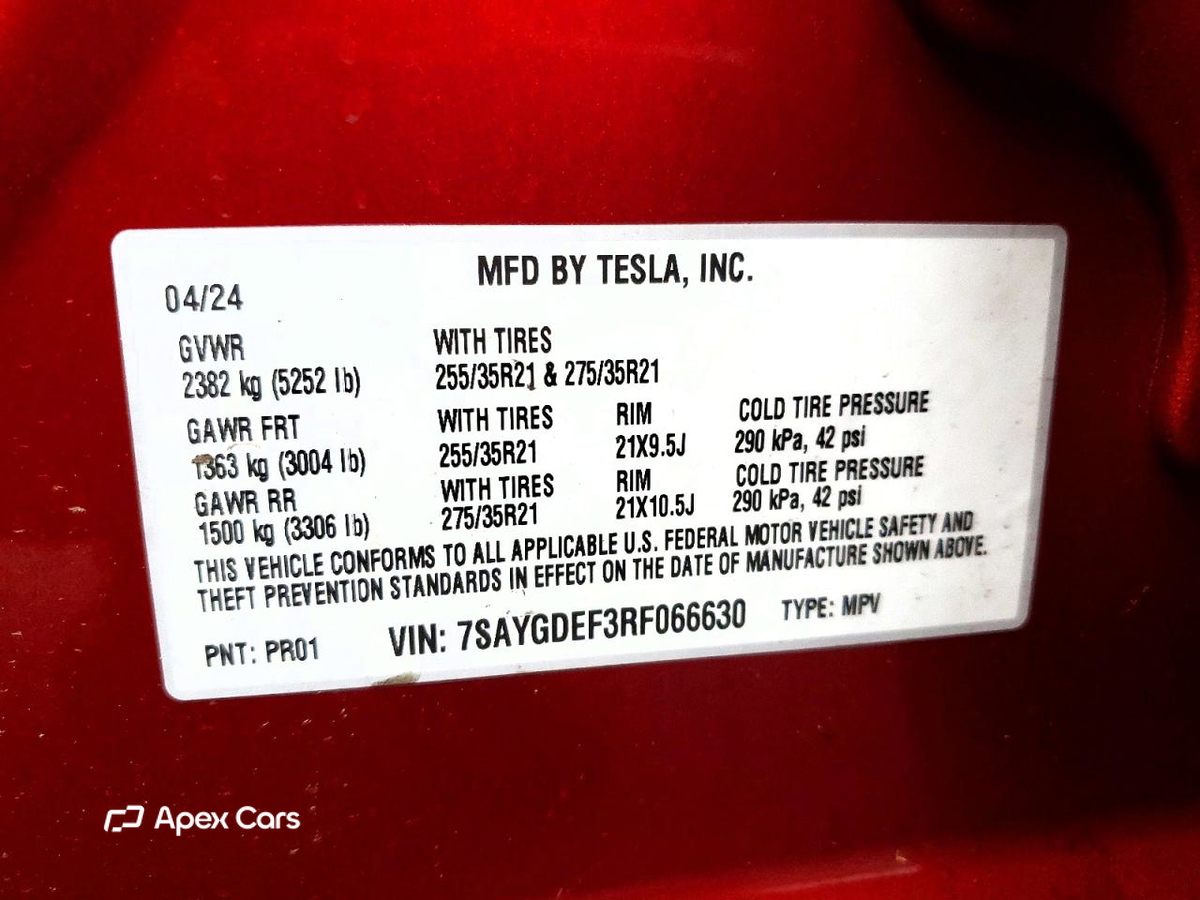 Tesla Model Y 2024