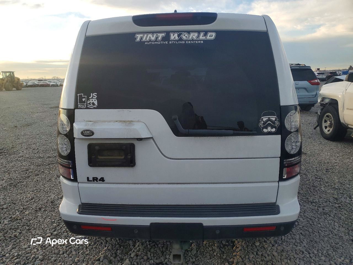 Land Rover LR4 2016