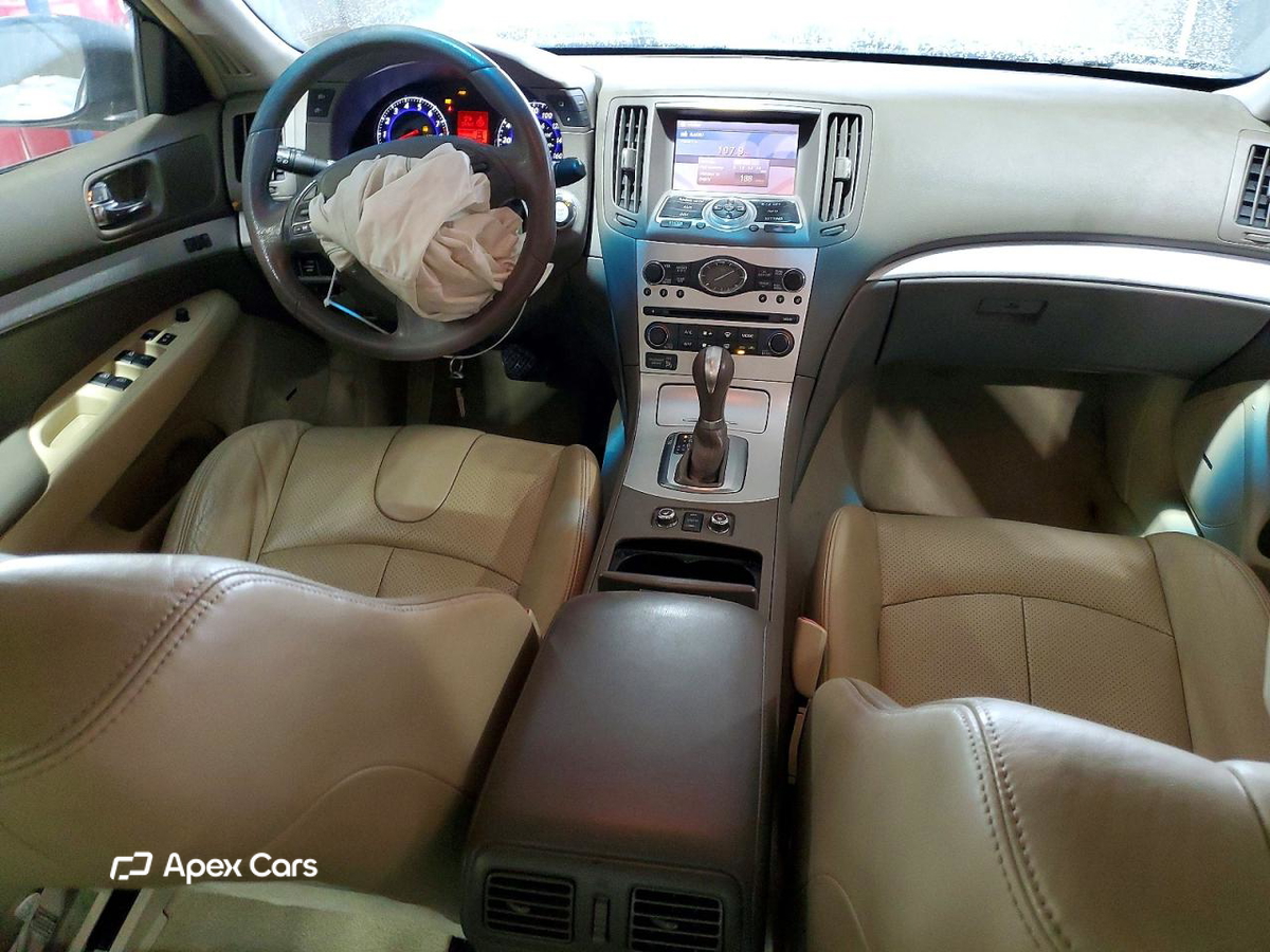 Infiniti G 2009