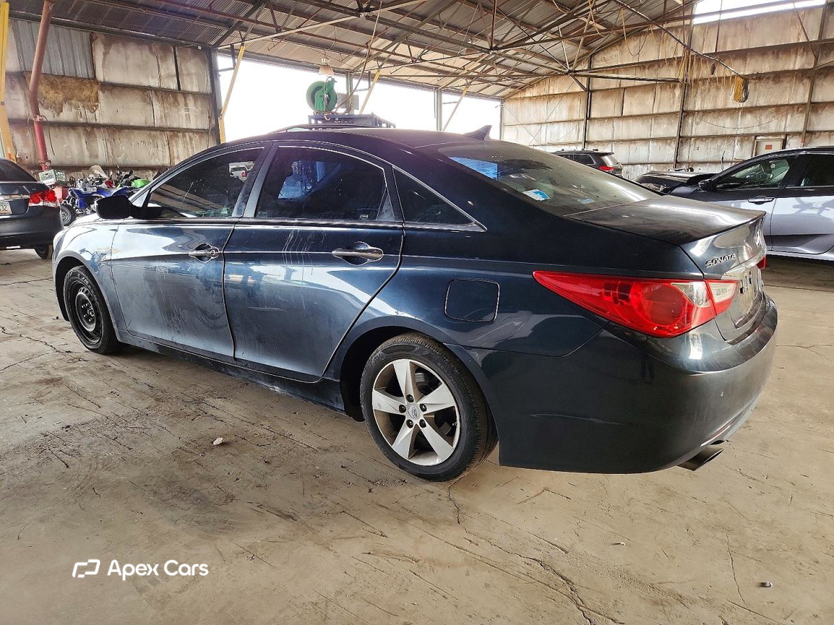 Hyundai Sonata 2011