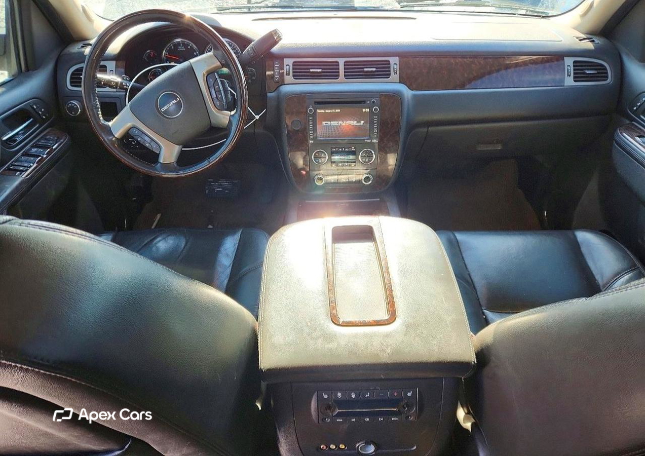 GMC Yukon 2013