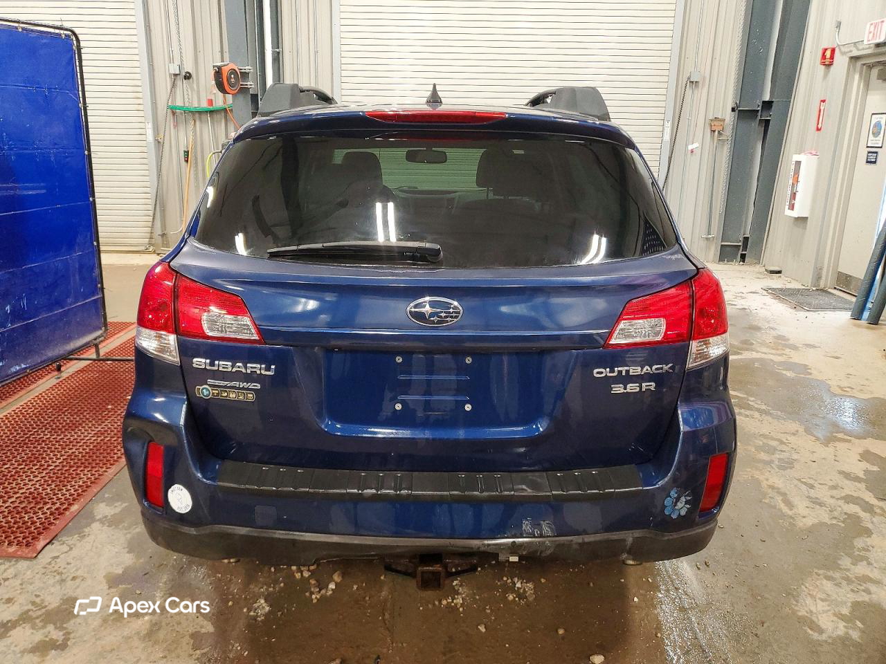 Subaru Outback 2011