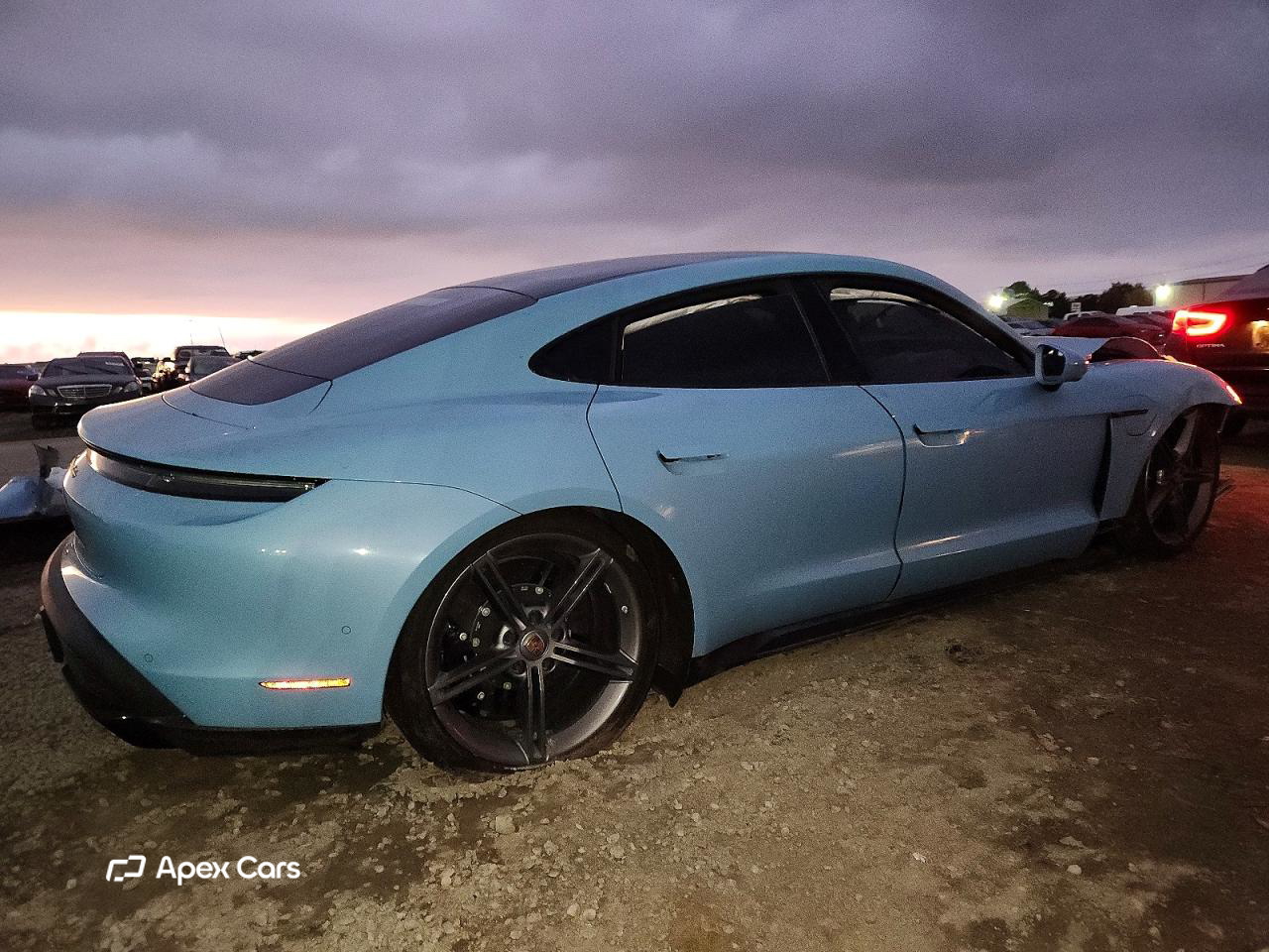 Porsche Taycan 2023